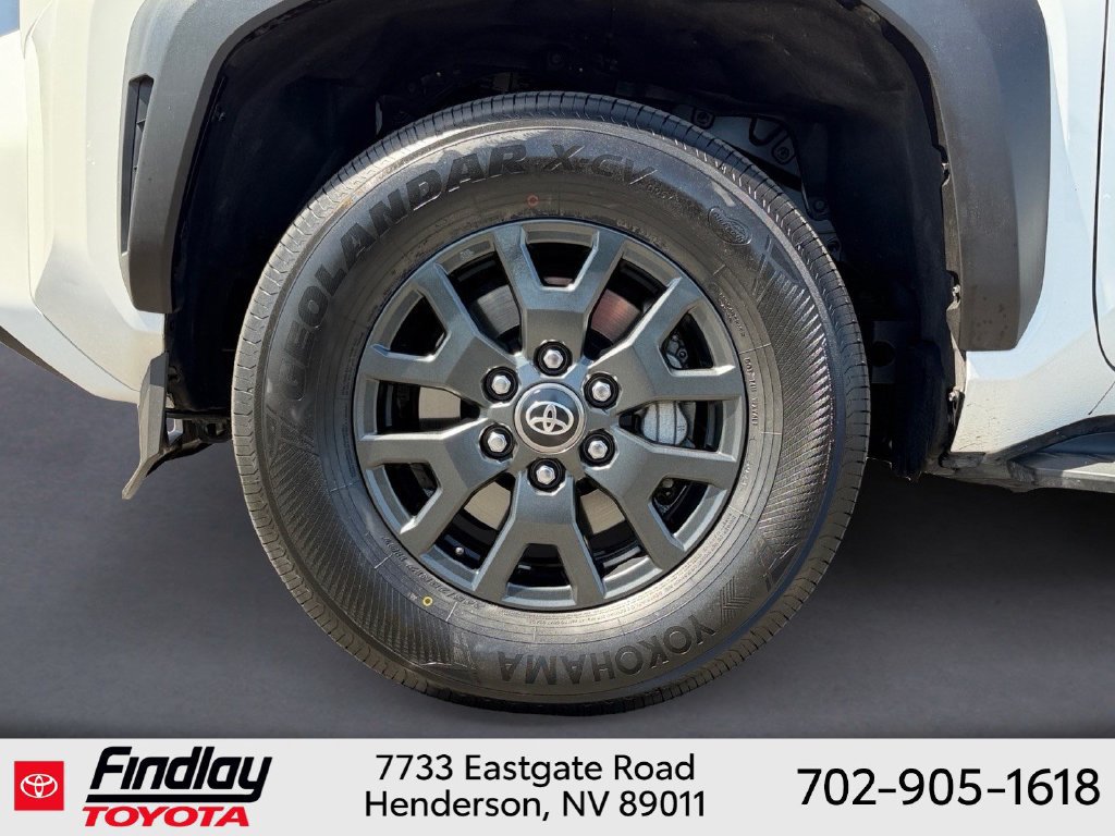 Certified 2025 Toyota 4Runner SR5 AWD/4WD image 12
