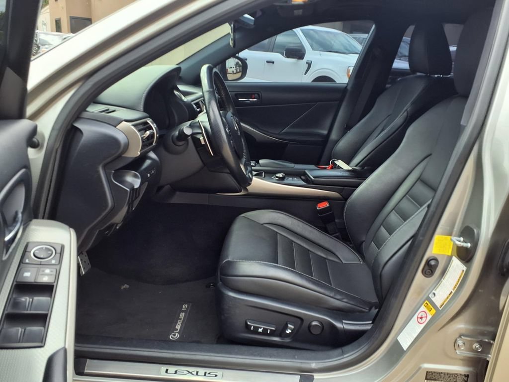 Used 2015 Lexus IS 250 AWD w/ F-Sport Package image 10