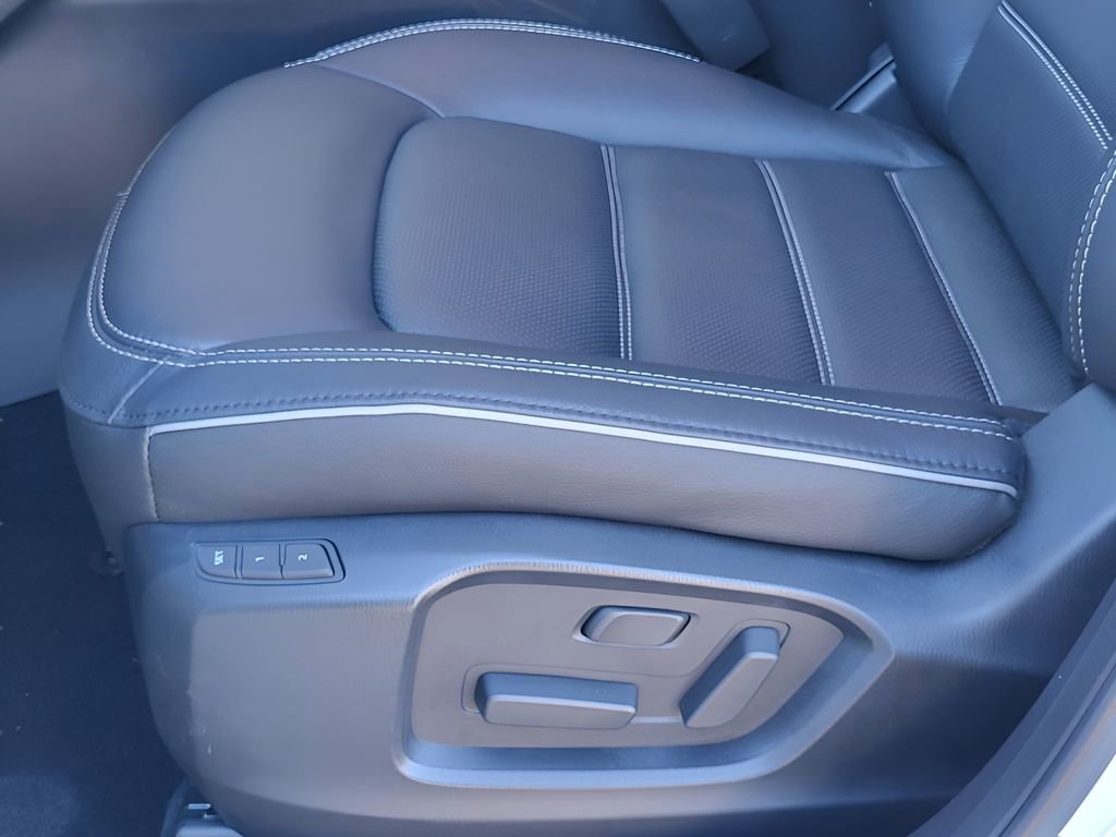 Used 2025 MAZDA CX-5 AWD 2.5 S w/ Preferred Package image 18