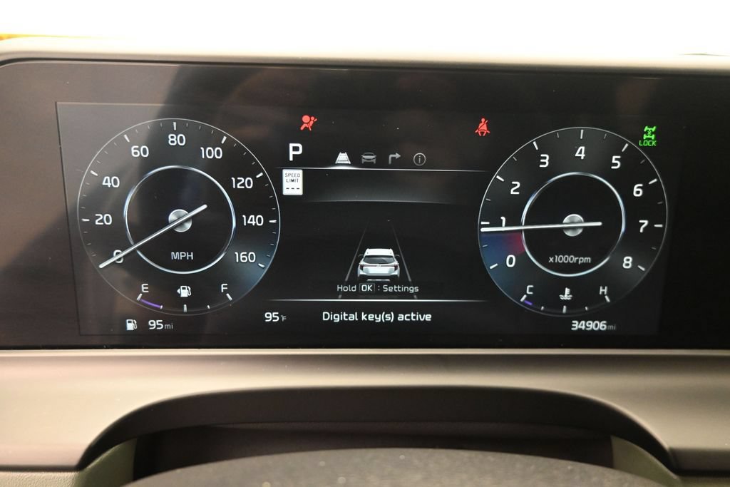 Used 2024 Kia Seltos SX w/ SX Sunroof Package AWD/4WD image 17
