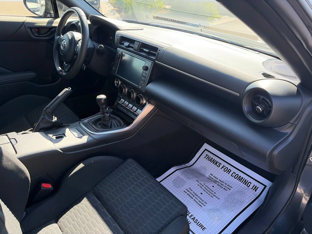 Used 2025 Toyota GR86 RWD image 14