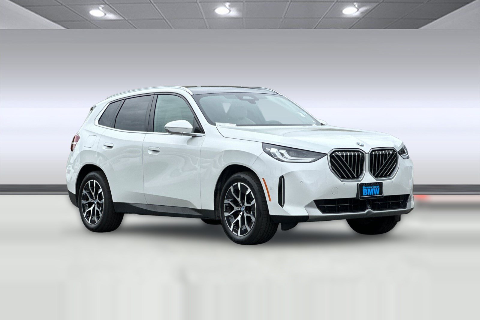 Used 2026 BMW X3 xDrive30i w/ Premium Package AWD/4WD image 7
