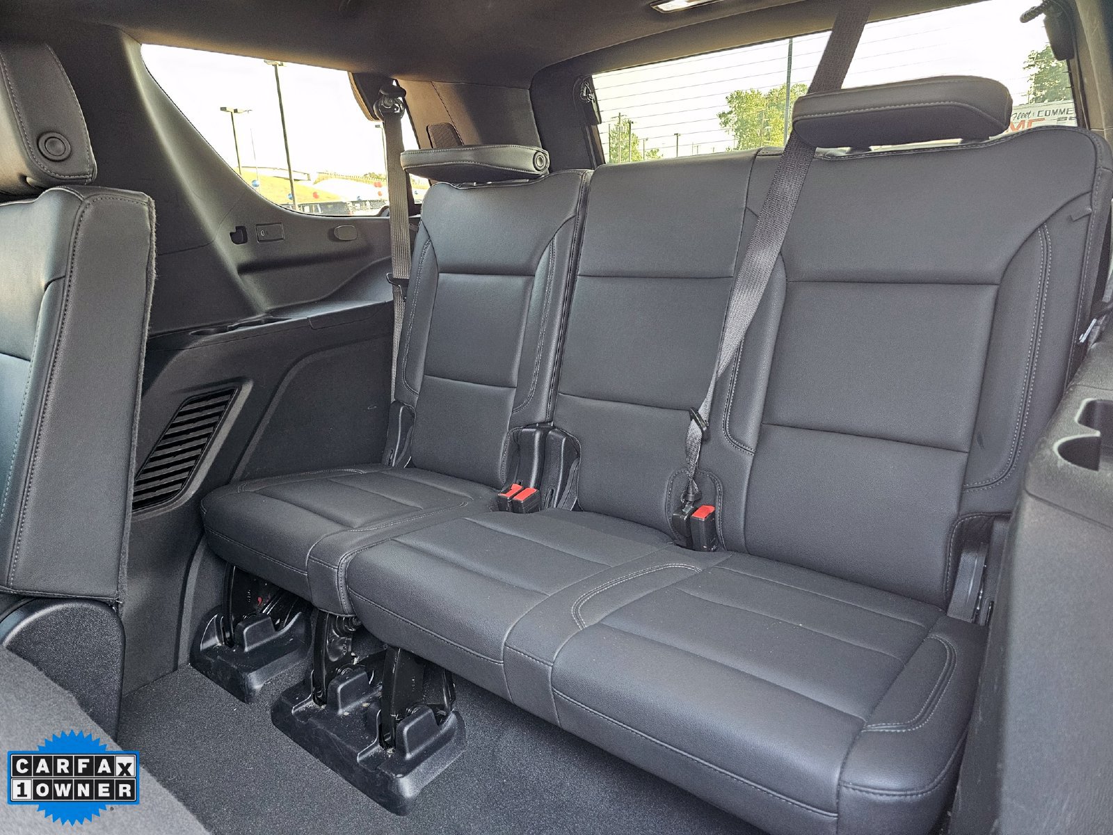 Used 2025 Chevrolet Tahoe LT AWD/4WD image 28