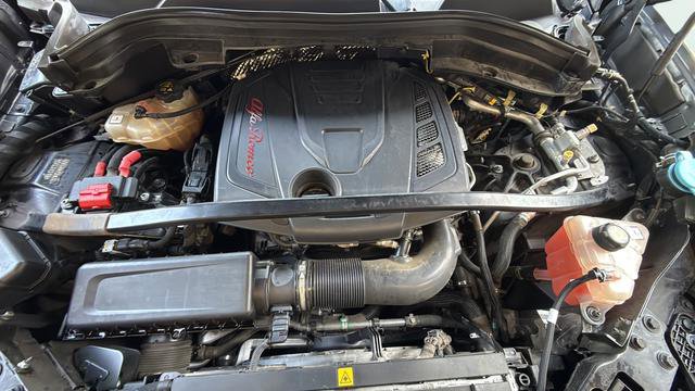 Used 2019 Alfa Romeo Stelvio Ti Sport w/ Quick Order Package 22S Sport image 28