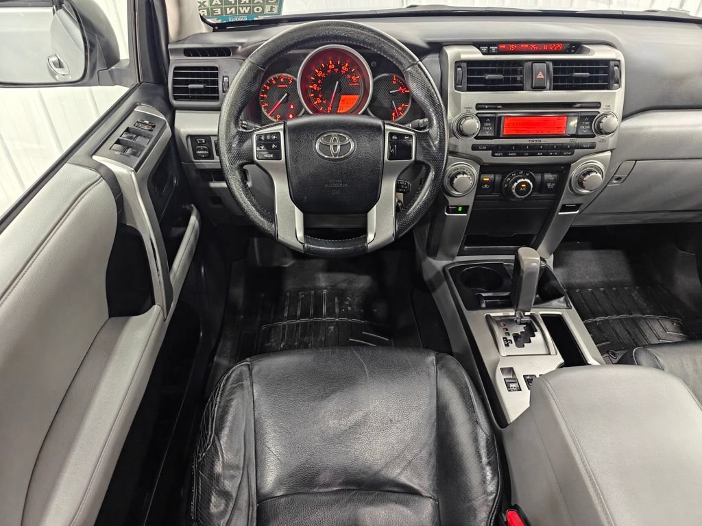 Used 2011 Toyota 4Runner SR5 w/ Premium Pkg w/Leather AWD/4WD image 4