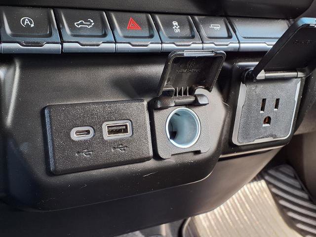 Used 2023 Chevrolet Silverado 1500 Custom image 8