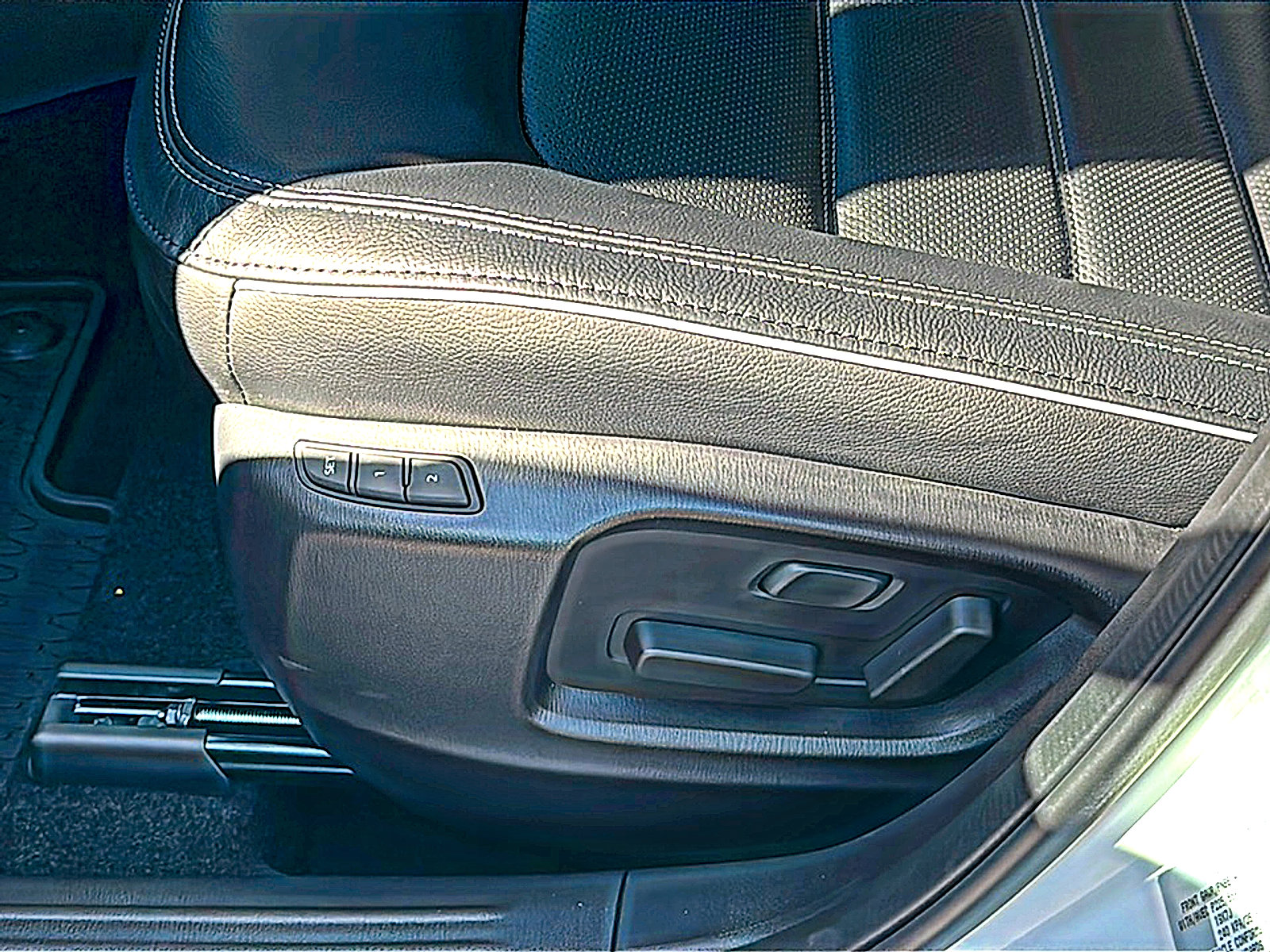 New 2025 MAZDA CX-5 AWD 2.5 S w/ Premium Plus Pkg image 10