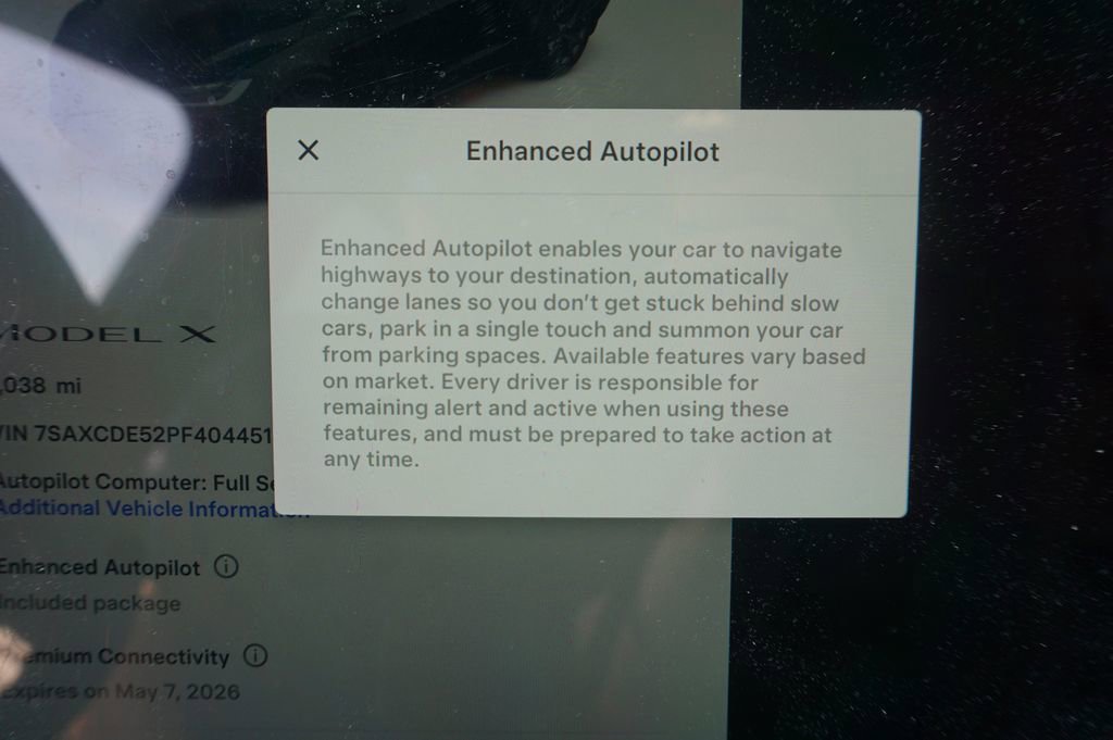 Used 2023 Tesla Model X image 9