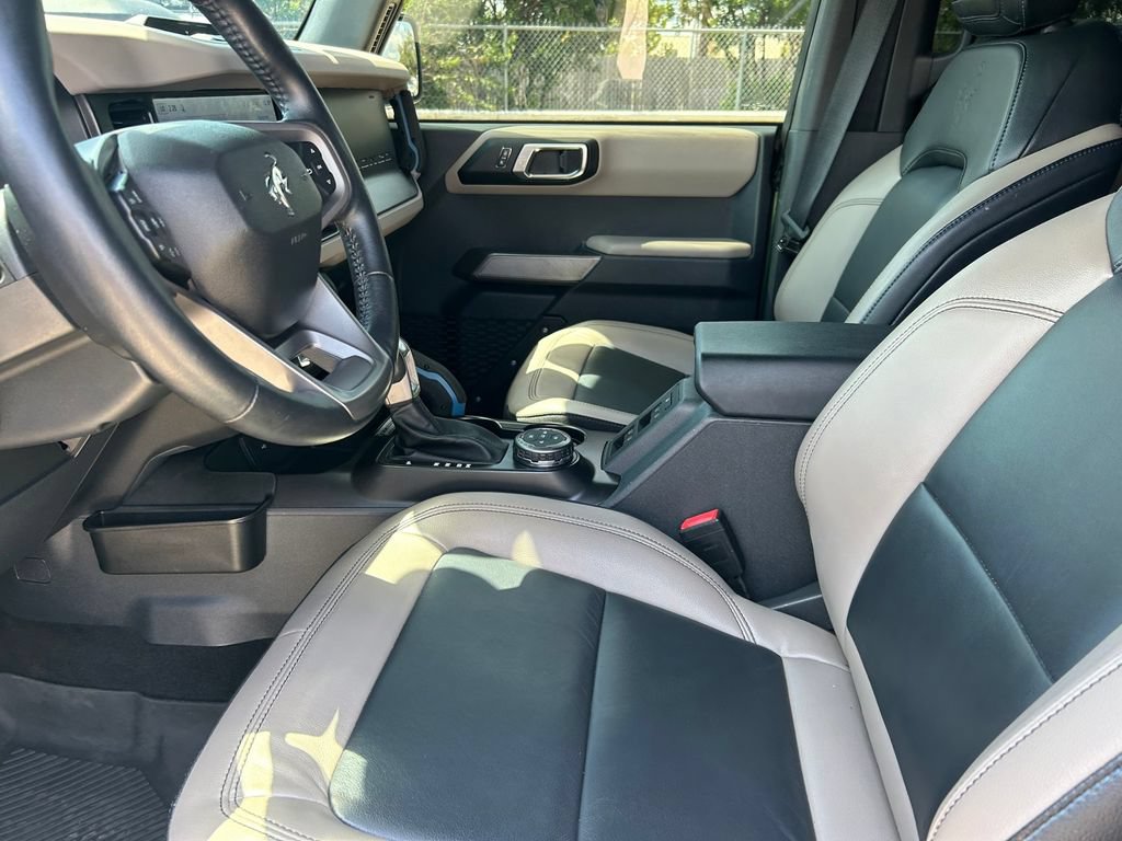 Used 2022 Ford Bronco Wildtrak AWD/4WD image 11