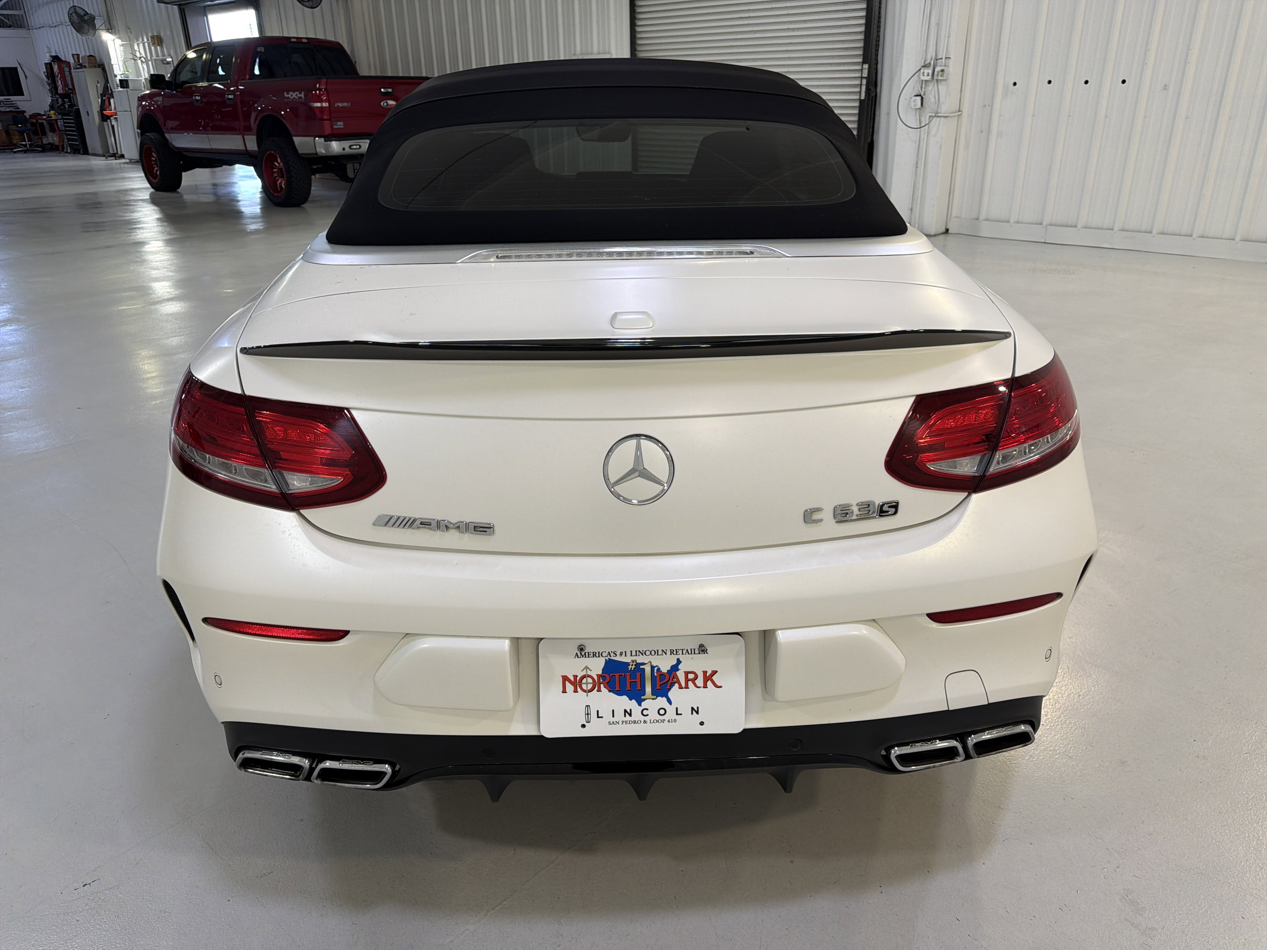 Used 2017 Mercedes-Benz C 63 AMG S image 4