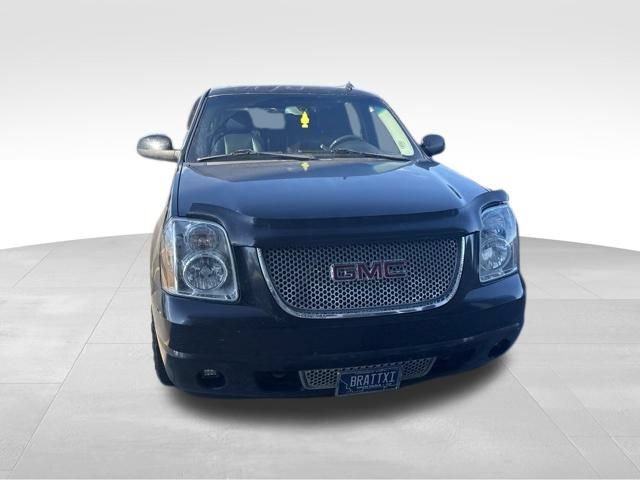 Used 2014 GMC Yukon XL Denali AWD/4WD image 5