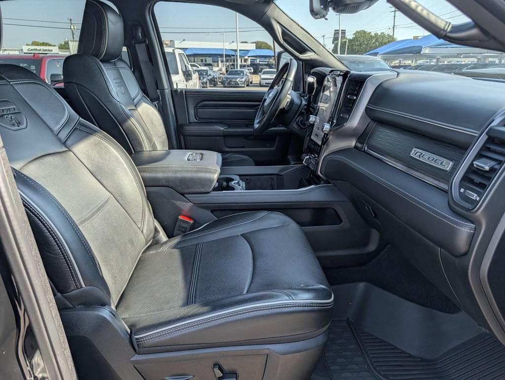 Used 2024 RAM 2500 Rebel w/ Safety Group AWD/4WD image 32