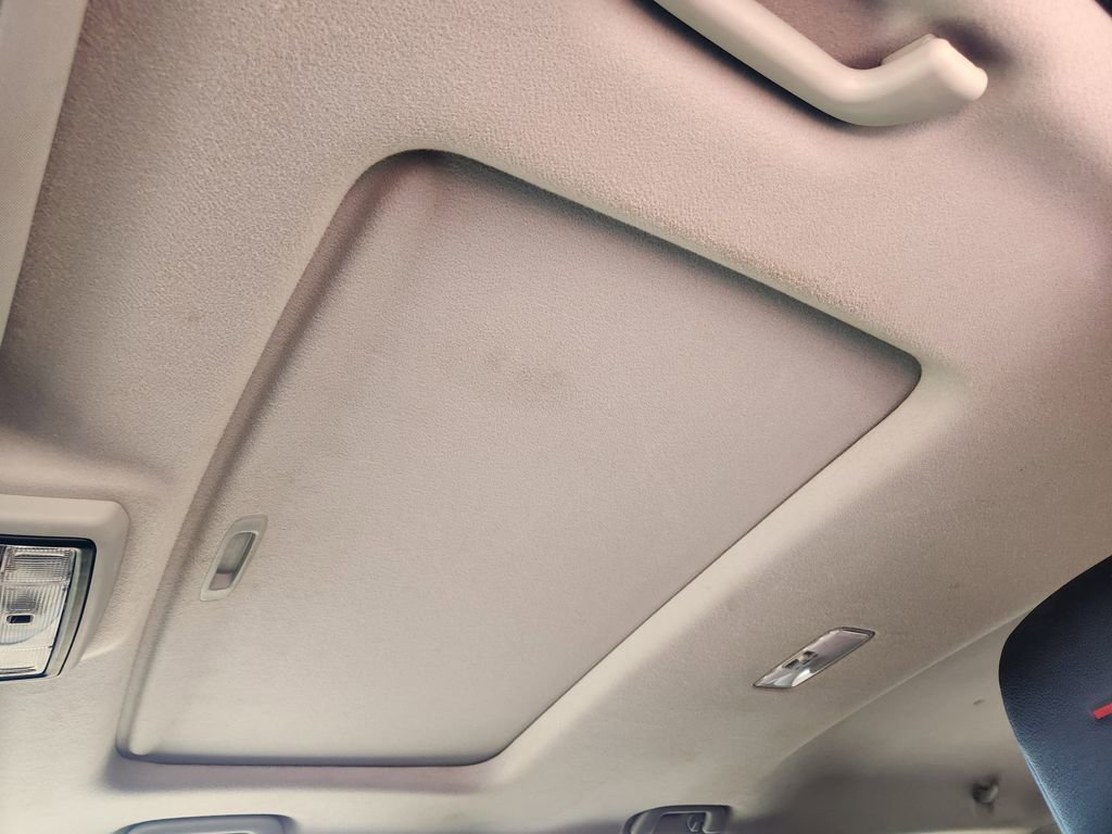 Used 2021 Toyota 4Runner Venture w/ Moonroof Package AWD/4WD image 15