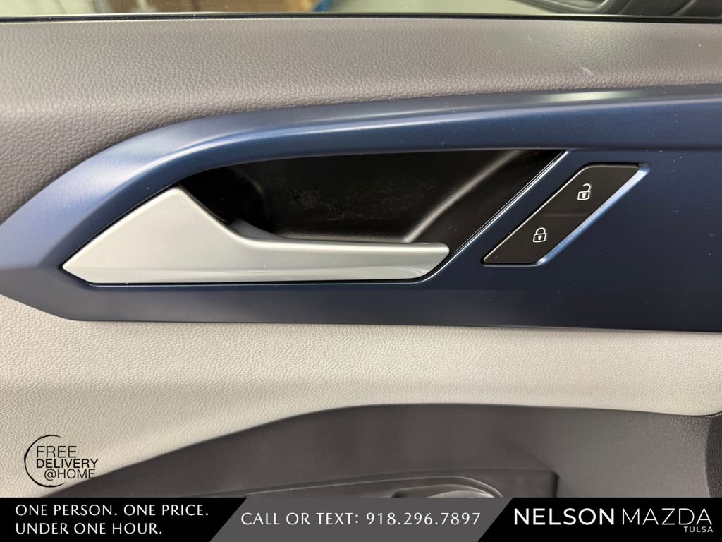 Used 2022 Volkswagen Taos SE image 20