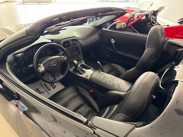 Used 2008 Chevrolet Corvette Convertible w/ Preferred Equipment Group RWD image 11