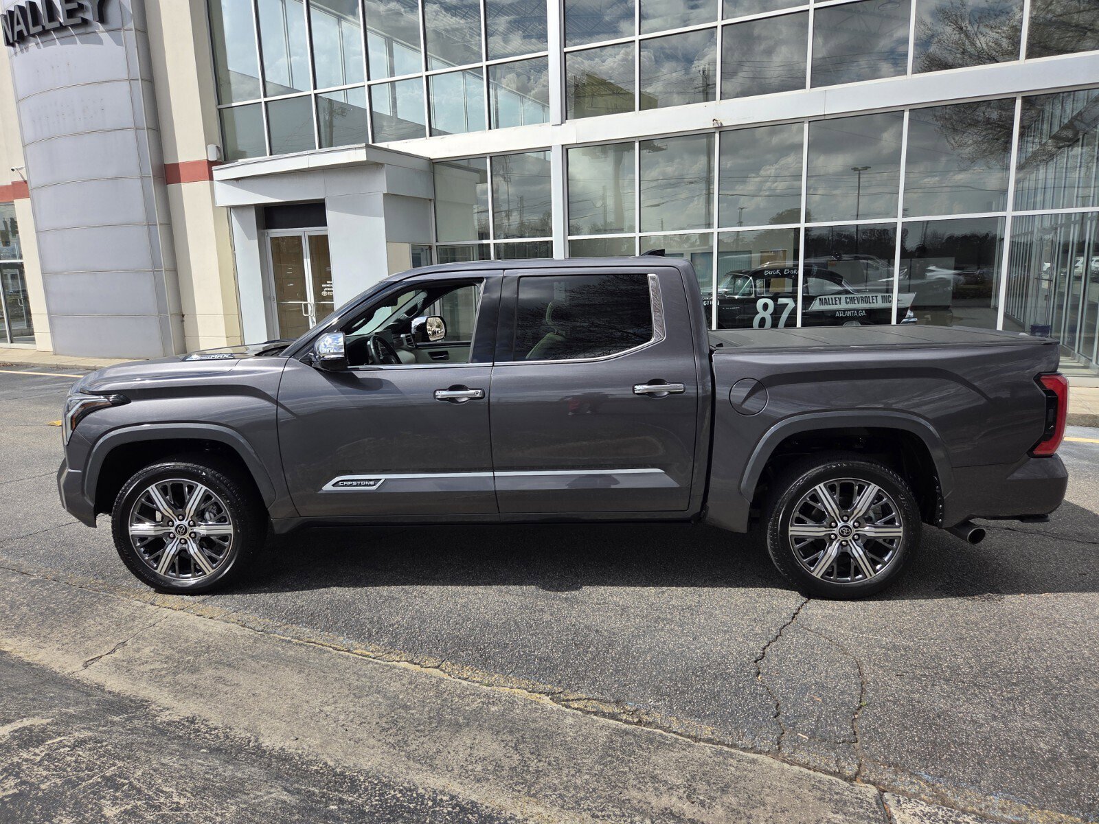 Used 2023 Toyota Tundra Capstone image 8