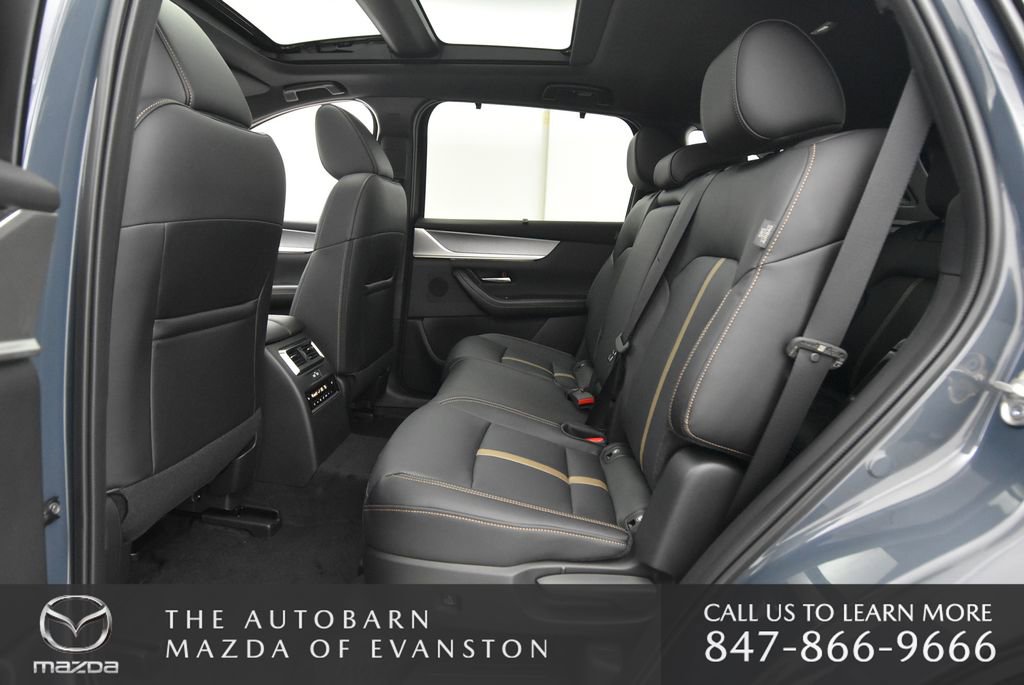 New 2026 MAZDA CX-90 Plug-In Hybrid w/ Premium Plus image 23