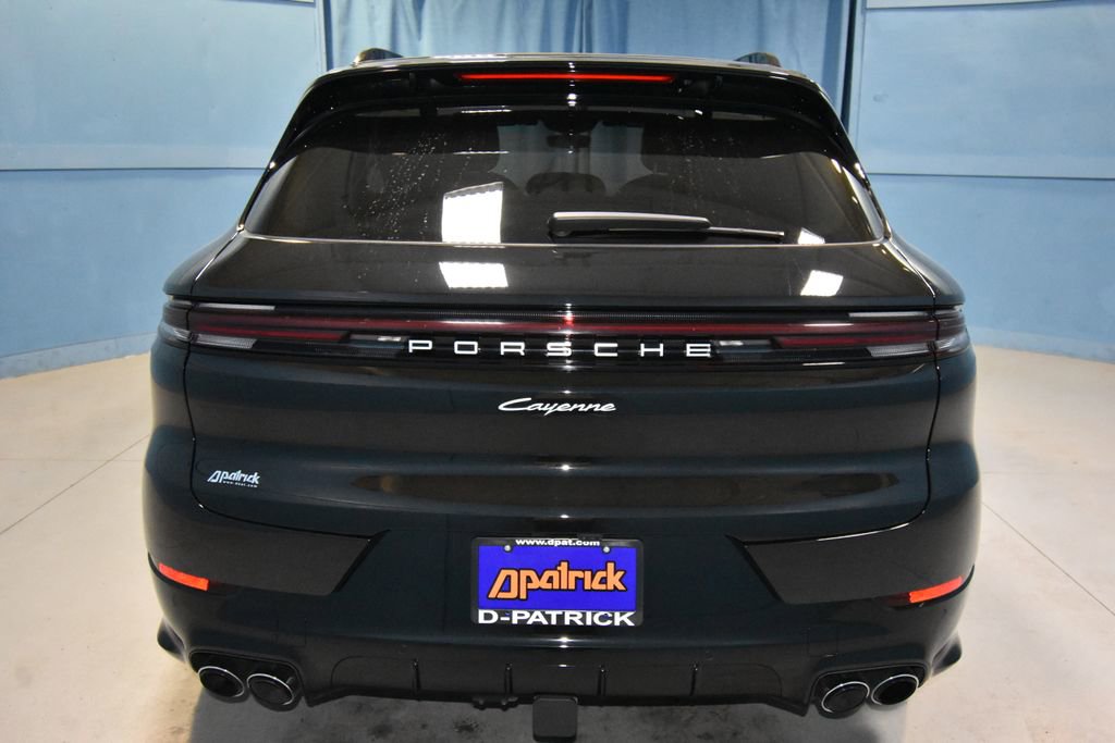 Certified 2025 Porsche Cayenne image 31