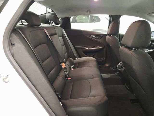 Used 2024 Chevrolet Malibu LT image 11
