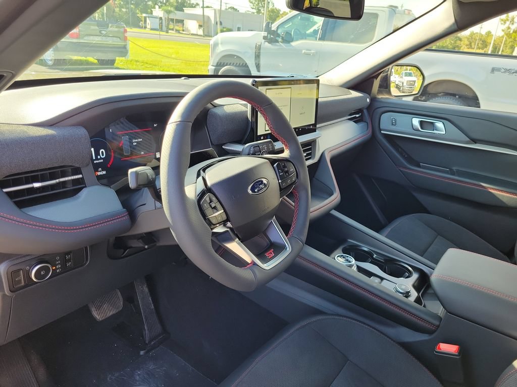 New 2026 Ford Explorer ST RWD image 22
