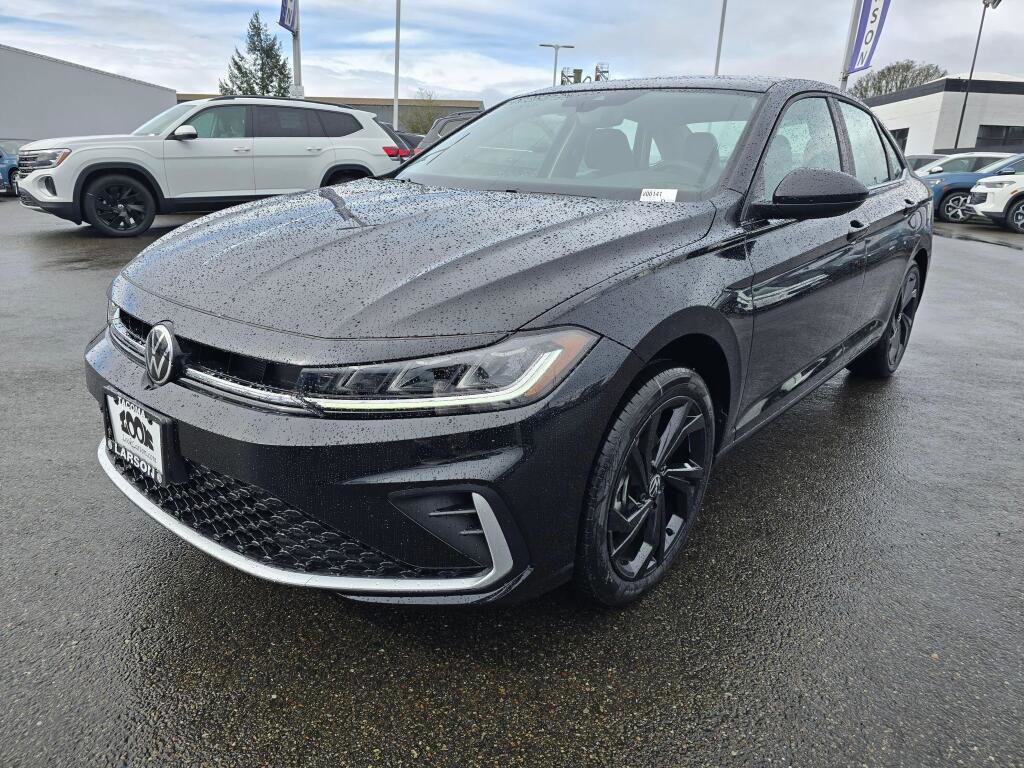 New 2026 Volkswagen Jetta SE image 8