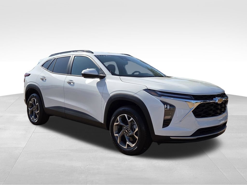 New 2026 Chevrolet Trax LT FWD image 4