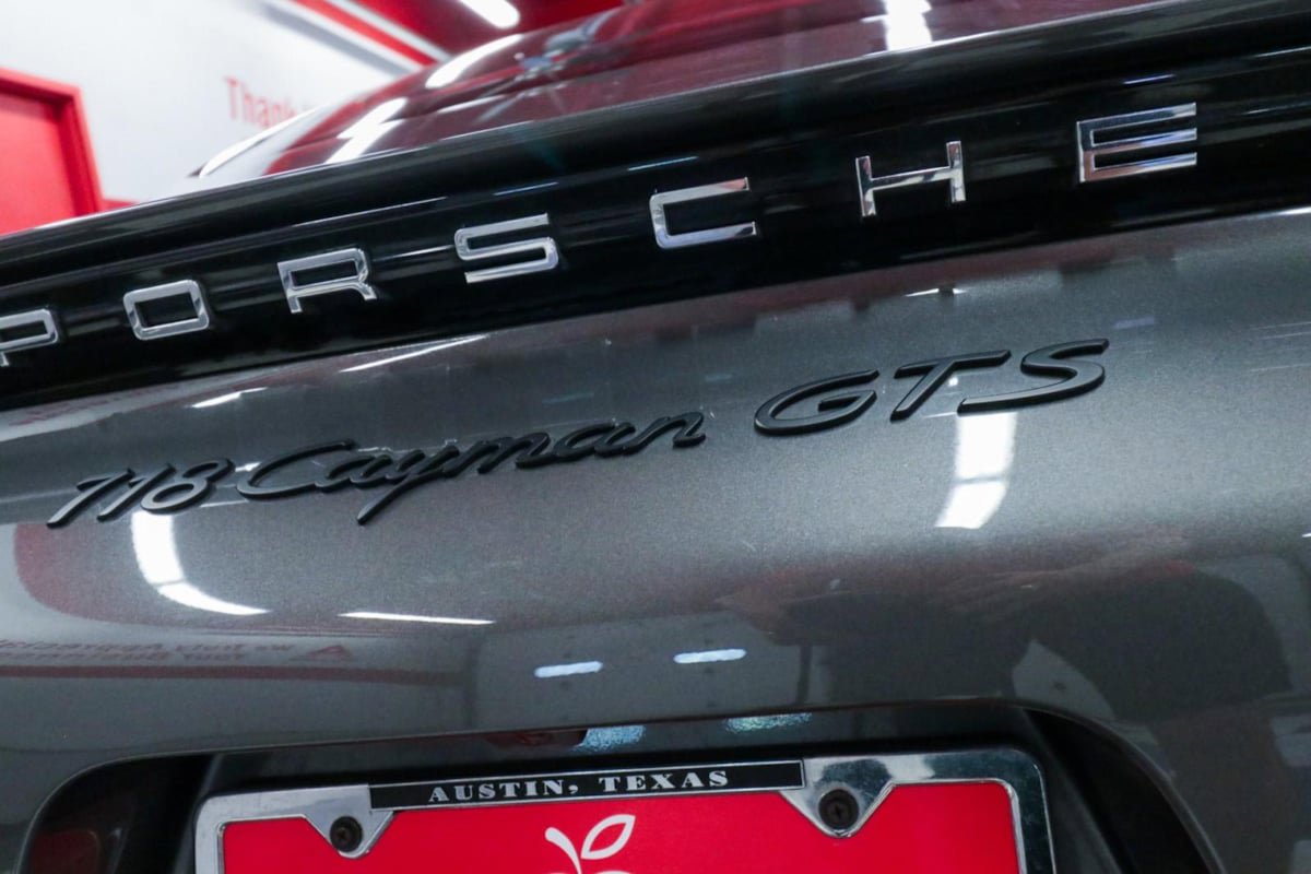 Used 2019 Porsche 718 Cayman GTS RWD image 36