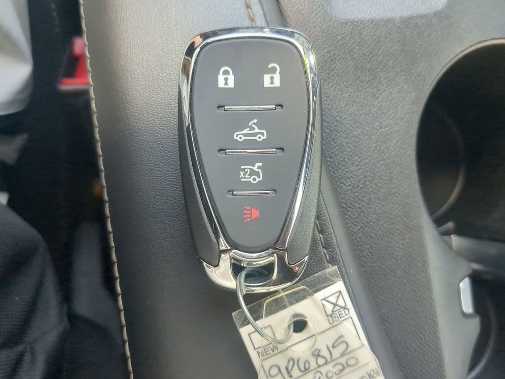 Used 2020 Chevrolet Camaro LT image 36