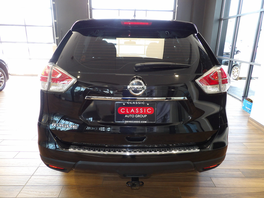 Used 2016 Nissan Rogue S FWD image 7