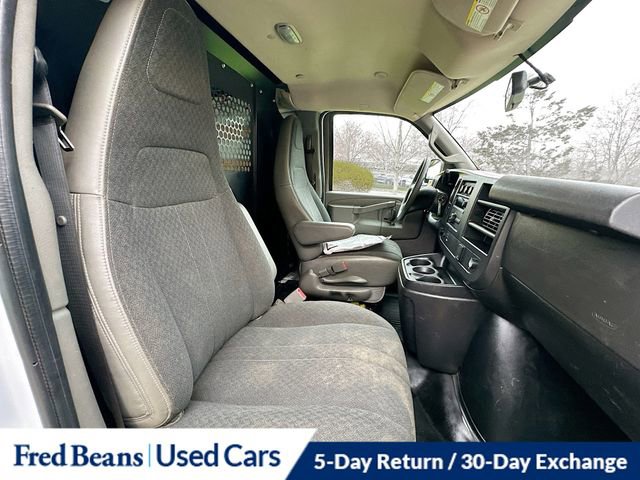 Used 2021 Chevrolet Express 2500 w/ Driver Convenience Package image 25