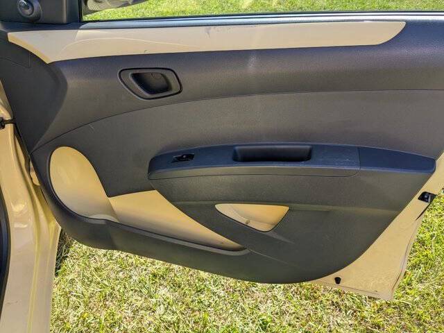 Used 2014 Chevrolet Spark LS image 30