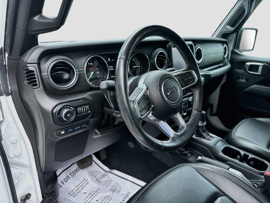 Certified 2022 Jeep Wrangler Unlimited Sahara w/ Cold Weather Group AWD/4WD image 10