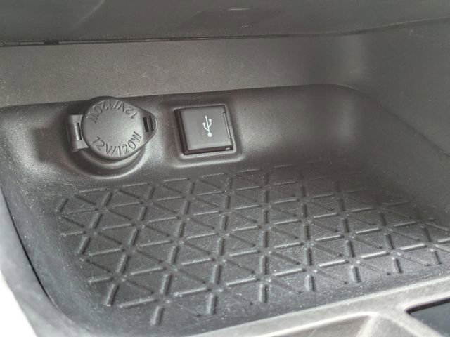 Used 2021 Toyota RAV4 XLE FWD image 23
