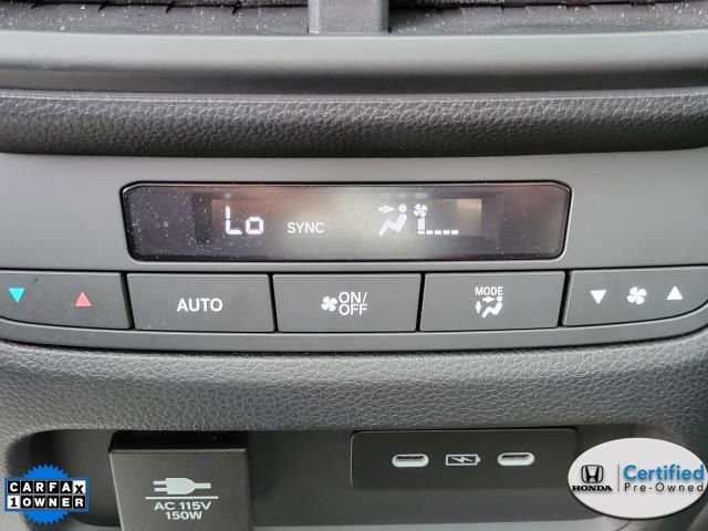 Certified 2025 Honda Pilot TrailSport image 17