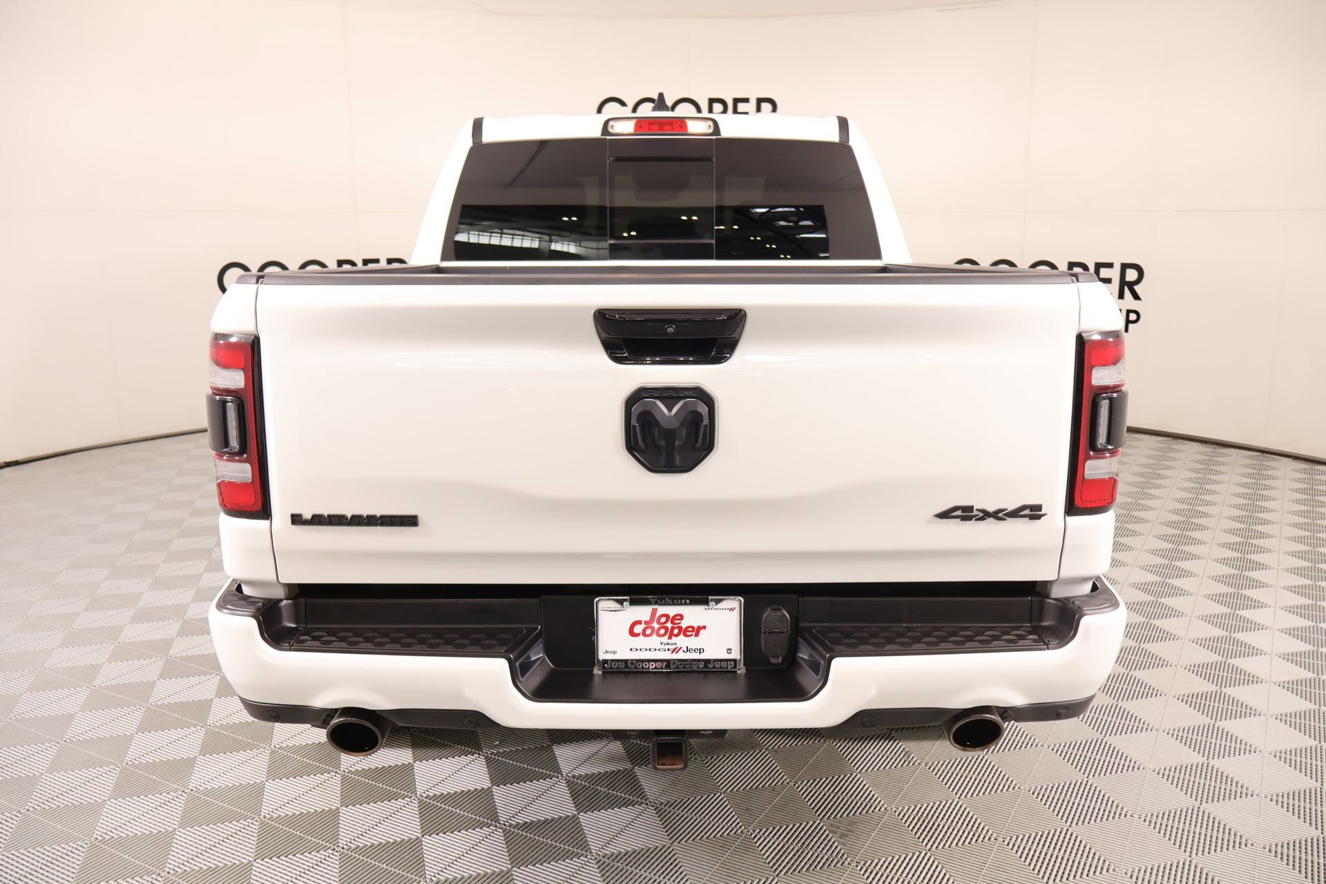Used 2023 RAM 1500 Laramie AWD/4WD image 22