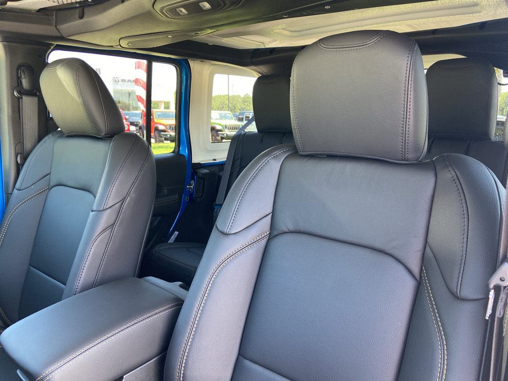 New 2025 Jeep Wrangler Sahara image 19