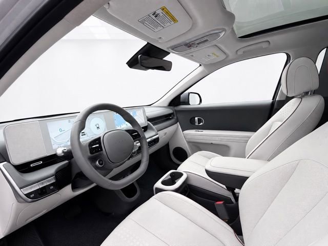 Used 2023 Hyundai Ioniq 5 Limited AWD/4WD image 10