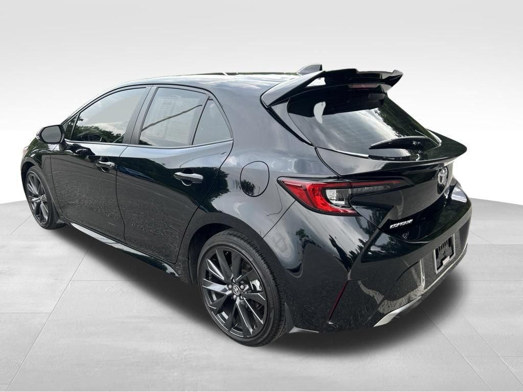 Certified 2025 Toyota Corolla XSE FWD image 3