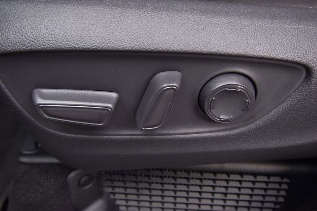 Used 2021 Toyota Sienna XLE image 29