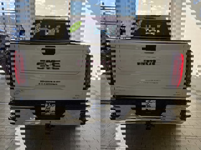 Used 2022 GMC Sierra 1500 SLT image 16