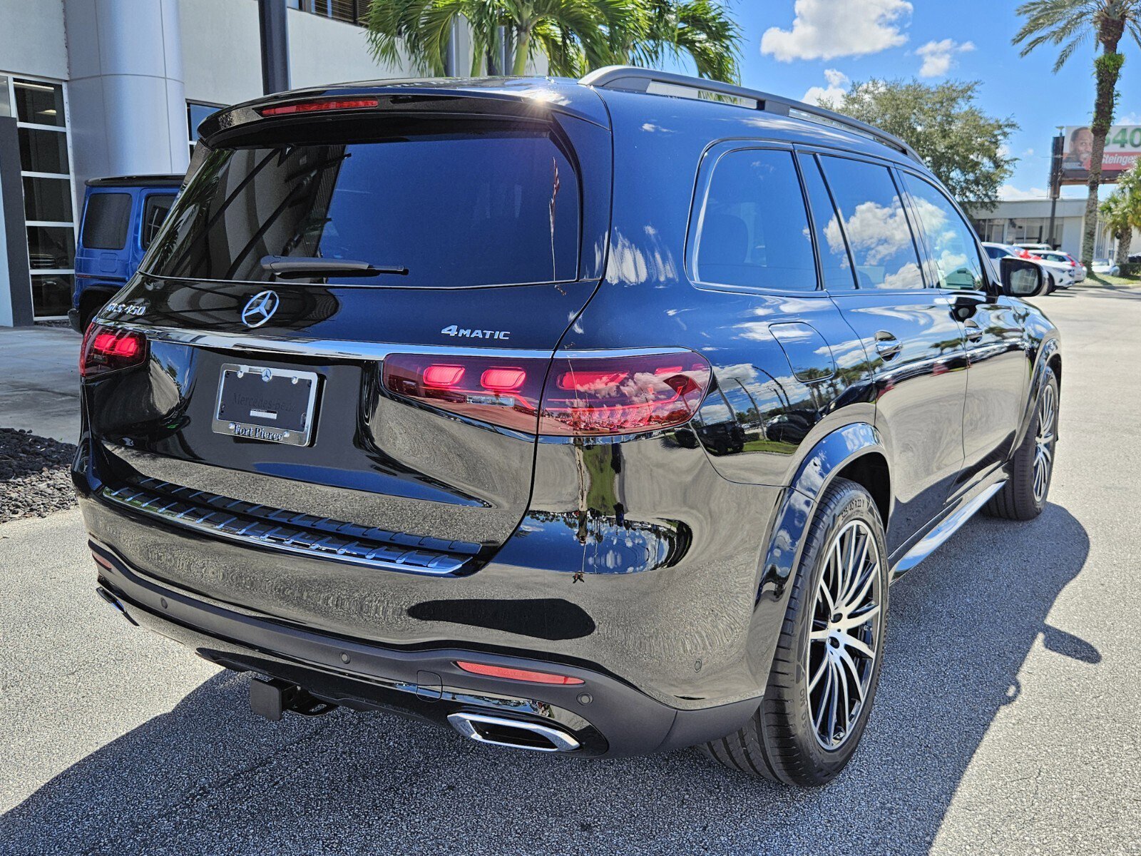 New 2026 Mercedes-Benz GLS 450 4MATIC image 5