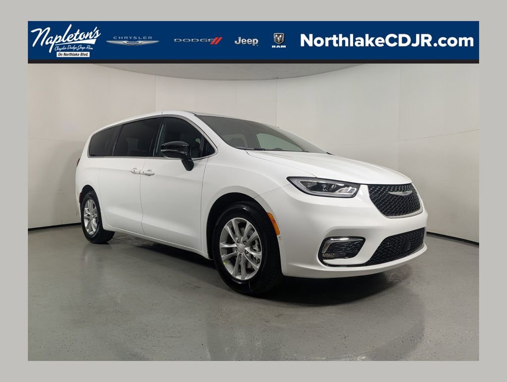 New 2026 Chrysler Pacifica Select