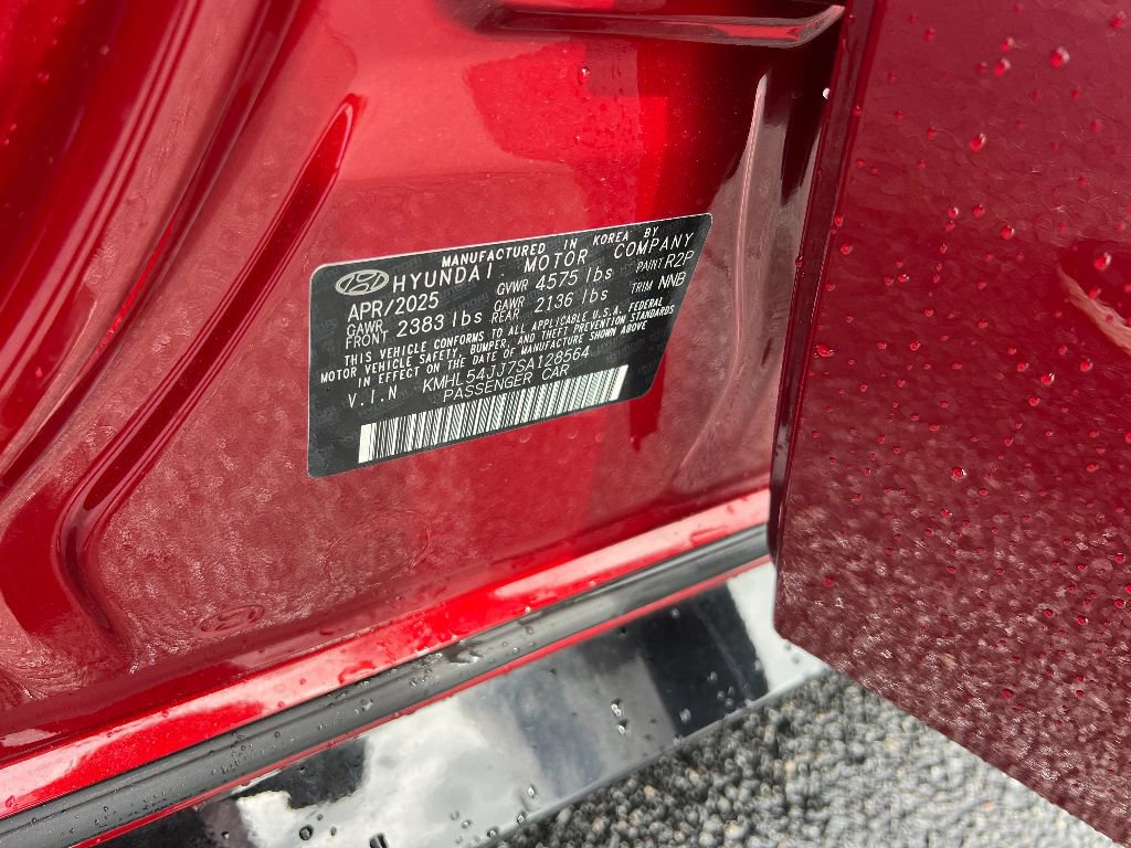 New 2025 Hyundai Sonata Limited image 30