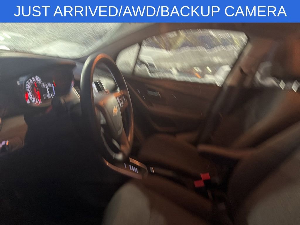 Used 2018 Chevrolet Trax LS image 7