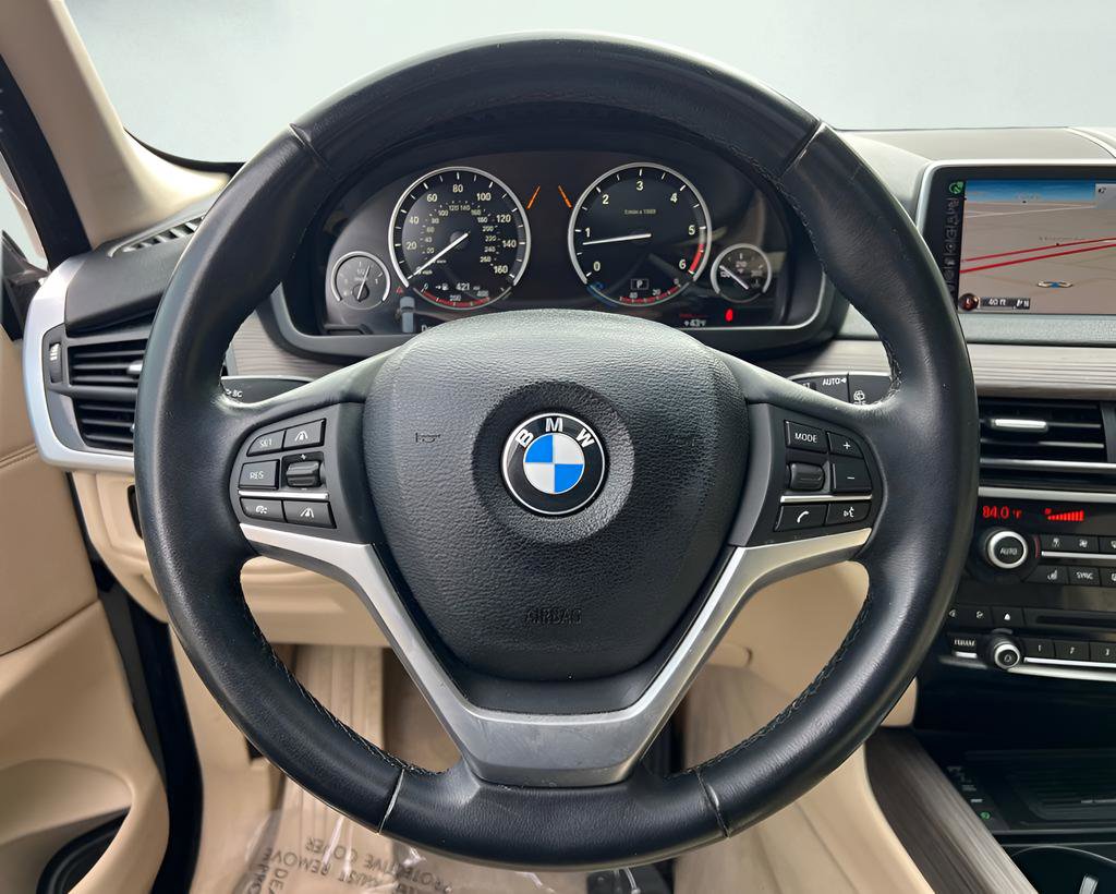 Used 2015 BMW X5 xDrive35d image 42