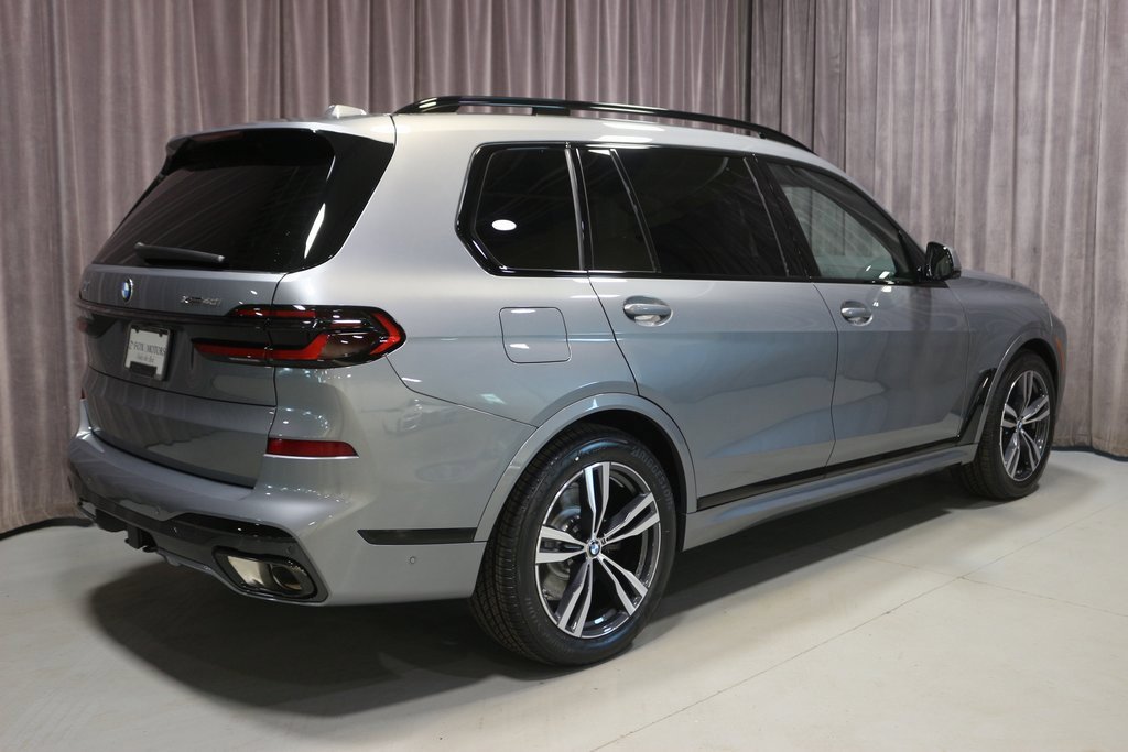 New 2026 BMW X7 xDrive40i w/ Executive Package image 4
