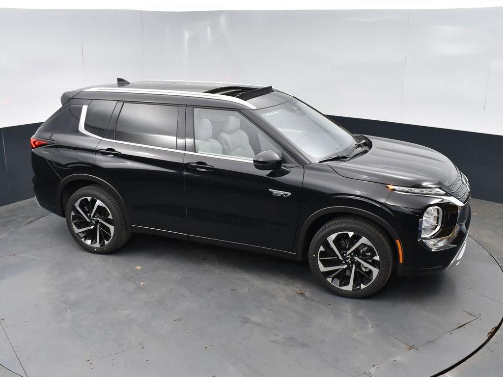 New 2025 Mitsubishi Outlander SEL image 39