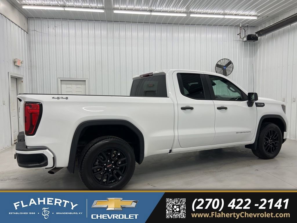Used 2023 GMC Sierra 1500 Pro w/ Graphite Edition AWD/4WD image 2
