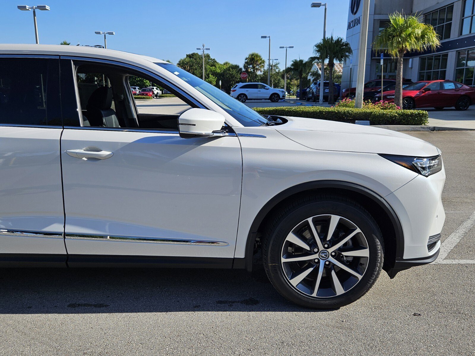 New 2026 Acura MDX FWD w/ Technology Package image 2