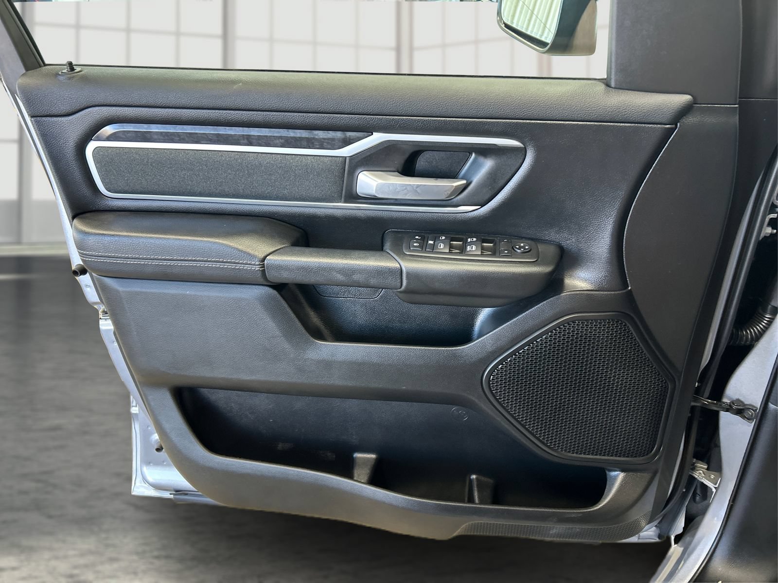 Used 2022 RAM 1500 Big Horn AWD/4WD image 17